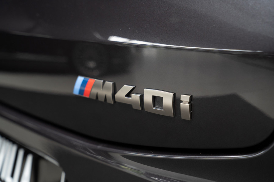 BMW X4 M40i NL auto NAP HUD Panodak 360° Harman K Keyless Entry & Go Elektr. uitklapbare trekhaak Memory seats Climate 21 inch LM