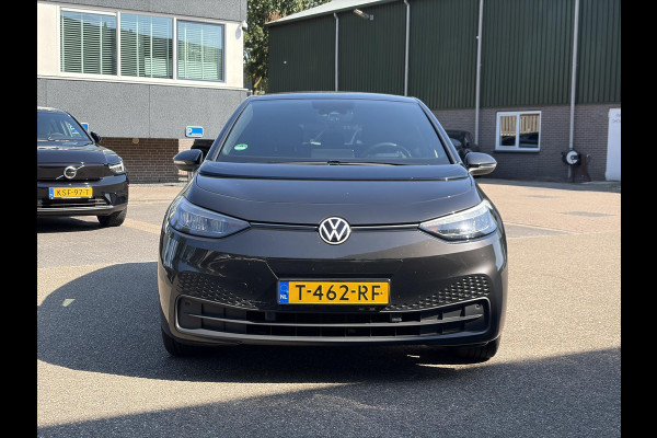 Volkswagen ID.3 Pro Edition Advantage 58 kWh 25.000 NAP | ORIGINEEL NL AUTO | VOLKSWAGEN DEALER ONDERHOUDEN | STOEL + STUURWIELVERWARMING | CAMERA | PDC | ADAPTIVE CRUISE | RIJKLAAR GELEVERD MET 12 MND BOVAG GARANTIE