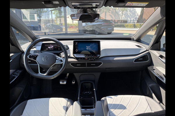 Volkswagen ID.3 Pro Edition Advantage 58 kWh 25.000 NAP | ORIGINEEL NL AUTO | VOLKSWAGEN DEALER ONDERHOUDEN | STOEL + STUURWIELVERWARMING | CAMERA | PDC | ADAPTIVE CRUISE | RIJKLAAR GELEVERD MET 12 MND BOVAG GARANTIE