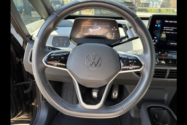 Volkswagen ID.3 Pro Edition Advantage 58 kWh 25.000 NAP | ORIGINEEL NL AUTO | VOLKSWAGEN DEALER ONDERHOUDEN | STOEL + STUURWIELVERWARMING | CAMERA | PDC | ADAPTIVE CRUISE | RIJKLAAR GELEVERD MET 12 MND BOVAG GARANTIE