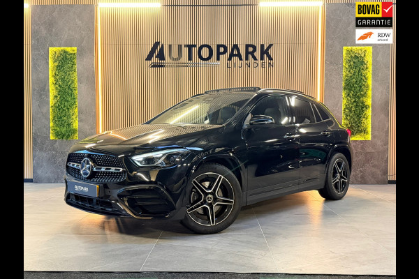 Mercedes-Benz GLA 200 AMG Line PANO|KEYLESSS|DODEHOEK|CARPLAY|CAMERA|SFEERVERLICHTING|19 INCH|DEALER ONDERHOUDEN|2024|VOL!