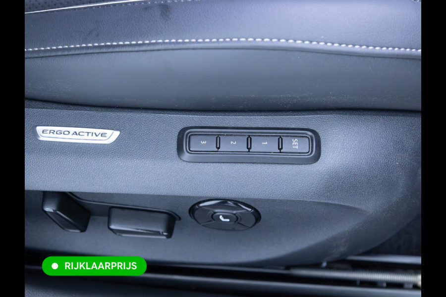 Volkswagen Passat Variant 1.5 eHybrid Elegance Bus. 204 PK | Elec. trekhaak | Stoel- & Stuurverwarming | Ergo stoelen met memory | All-season, Adaptive cruise, Navigatie, Stoelventilatie, HUD, Elektrische achterklep, DCC