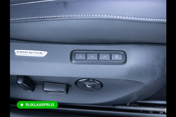 Volkswagen Passat Variant 1.5 eHybrid Elegance Bus. 204 PK | Elec. trekhaak | Stoel- & Stuurverwarming | Ergo stoelen met memory | All-season, Adaptive cruise, Navigatie, Stoelventilatie, HUD, Elektrische achterklep, DCC