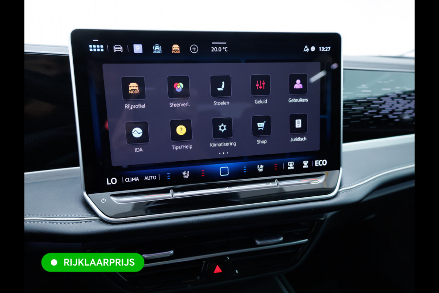Volkswagen Passat Variant 1.5 eHybrid Elegance Bus. 204 PK | Elec. trekhaak | Stoel- & Stuurverwarming | Ergo stoelen met memory | All-season, Adaptive cruise, Navigatie, Stoelventilatie, HUD, Elektrische achterklep, DCC