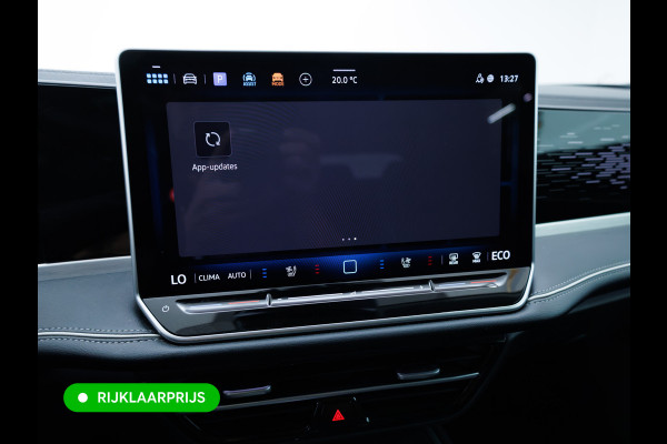 Volkswagen Passat Variant 1.5 eHybrid Elegance Bus. 204 PK | Elec. trekhaak | Stoel- & Stuurverwarming | Ergo stoelen met memory | All-season, Adaptive cruise, Navigatie, Stoelventilatie, HUD, Elektrische achterklep, DCC
