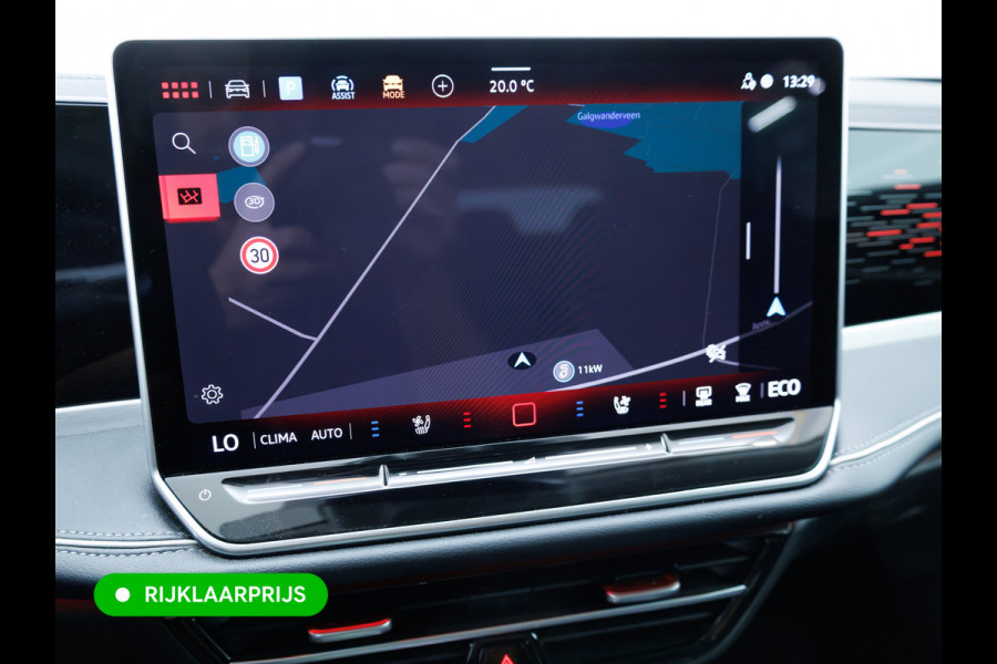 Volkswagen Passat Variant 1.5 eHybrid Elegance Bus. 204 PK | Elec. trekhaak | Stoel- & Stuurverwarming | Ergo stoelen met memory | All-season, Adaptive cruise, Navigatie, Stoelventilatie, HUD, Elektrische achterklep, DCC