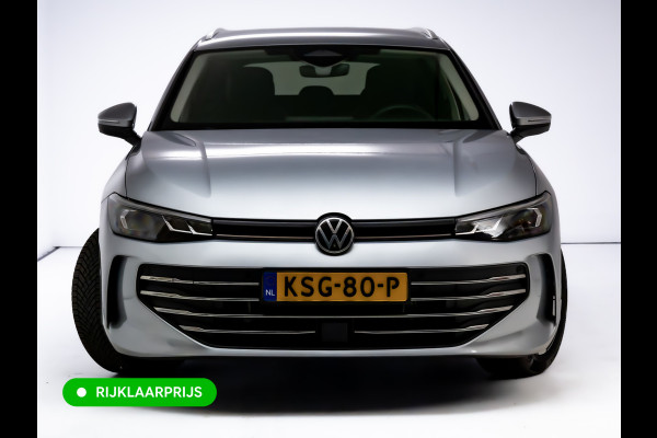 Volkswagen Passat Variant 1.5 eHybrid Elegance Bus. 204 PK | Elec. trekhaak | Stoel- & Stuurverwarming | Ergo stoelen met memory | All-season, Adaptive cruise, Navigatie, Stoelventilatie, HUD, Elektrische achterklep, DCC