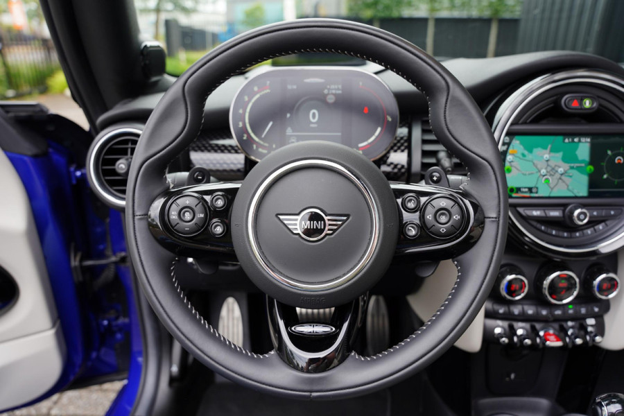 MINI cabriolet 2.0 John Cooper Works Chili / 12 D.Km / NL-Auto / BTW / Full Option