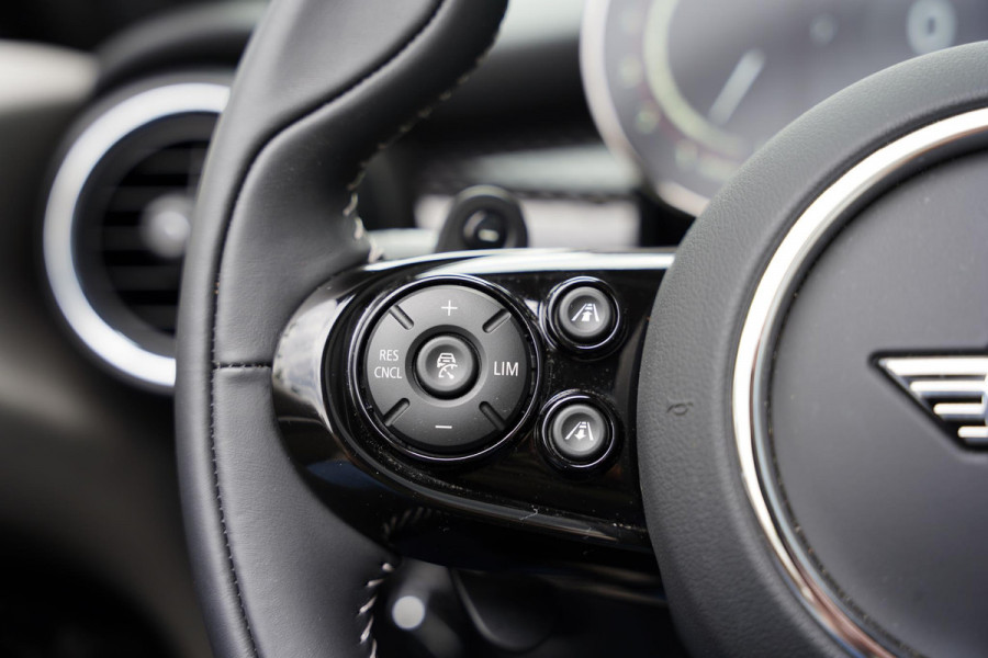 MINI cabriolet 2.0 John Cooper Works Chili / 12 D.Km / NL-Auto / BTW / Full Option