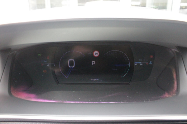 Peugeot 208 1.2 Hybrid 145PK AUTOMAAT GT | ELEKTRISCH BEDIENBARE BESTUURDERSSTOEL MET MASSAGE FUNCTIE | ALCANTARA BEKLEDING | STOEL VERWARMING | ADAPTIVE CRUISE CONTROL | DAB+ RADIO | APPLE CARPLAY/ANDROID AUTO | FULL LED KOPLAMPEN | KEYLESS ENTRY/START | 17" LICHTMETALEN VELGEN | CLIMATE CONTROL | PARKEERSENSOREN VOOR + ACHTER | CAMERA VOOR + ACHTER | DODEHOEK DETECTIE |