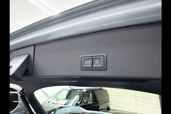 Audi Q2 35 TFSI S Edition 19'' PANO/V-COCKPIT/B&O/LEDER/CAM/DAB/CARPLAY/SFEERVERL///
