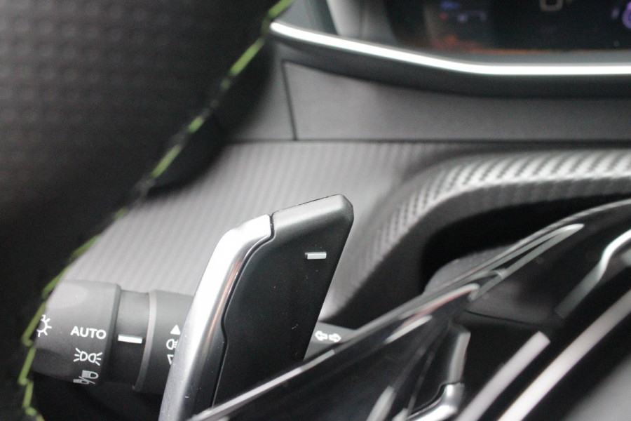 Peugeot 208 1.2 Hybrid 145PK AUTOMAAT GT | ELEKTRISCH BEDIENBARE BESTUURDERSSTOEL MET MASSAGE FUNCTIE | ALCANTARA BEKLEDING | STOEL VERWARMING | ADAPTIVE CRUISE CONTROL | DAB+ RADIO | APPLE CARPLAY/ANDROID AUTO | FULL LED KOPLAMPEN | KEYLESS ENTRY/START | 17" LICHTMETALEN VELGEN | CLIMATE CONTROL | PARKEERSENSOREN VOOR + ACHTER | CAMERA VOOR + ACHTER | DODEHOEK DETECTIE |