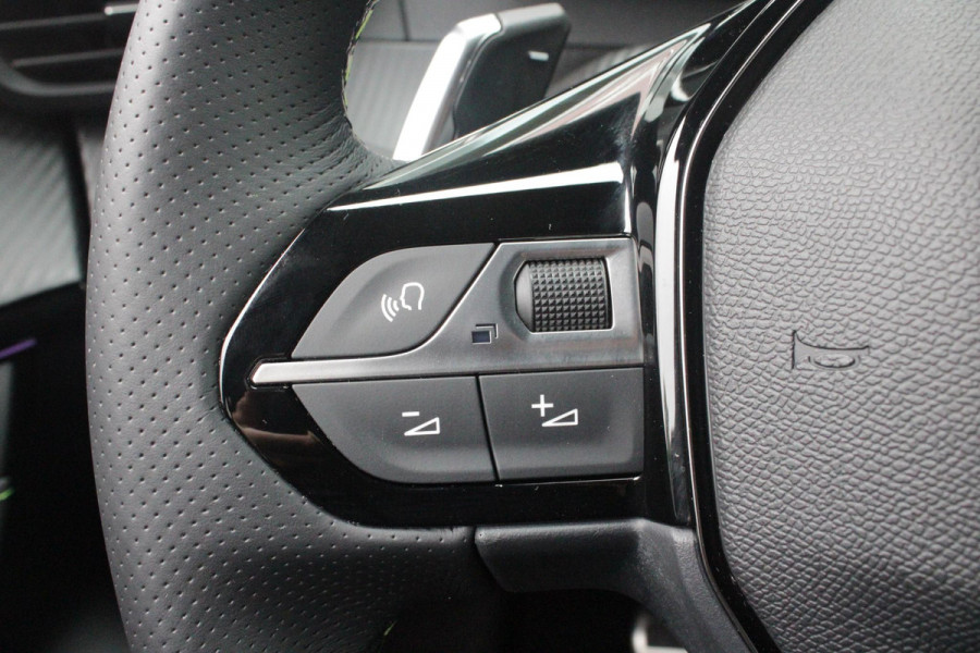 Peugeot 208 1.2 Hybrid 145PK AUTOMAAT GT | ELEKTRISCH BEDIENBARE BESTUURDERSSTOEL MET MASSAGE FUNCTIE | ALCANTARA BEKLEDING | STOEL VERWARMING | ADAPTIVE CRUISE CONTROL | DAB+ RADIO | APPLE CARPLAY/ANDROID AUTO | FULL LED KOPLAMPEN | KEYLESS ENTRY/START | 17" LICHTMETALEN VELGEN | CLIMATE CONTROL | PARKEERSENSOREN VOOR + ACHTER | CAMERA VOOR + ACHTER | DODEHOEK DETECTIE |