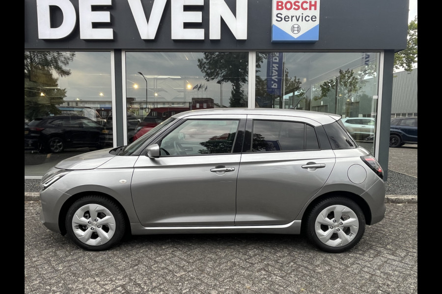 Suzuki Swift 1.2 Smart Hybrid Select | Adapt. Cruise | Camera | Stoelverwarming | 16'' | Dodehoek | Carplay/Android Auto | Smart Entry |