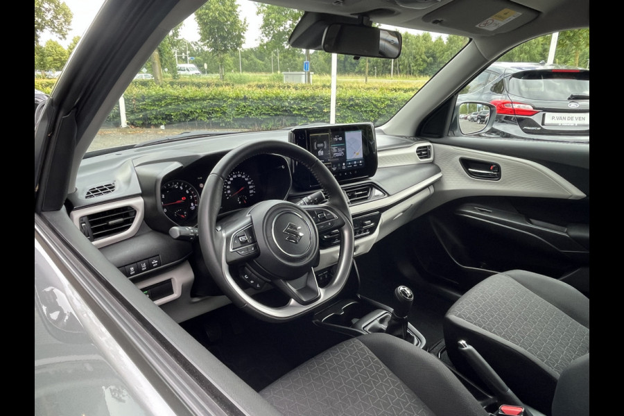 Suzuki Swift 1.2 Smart Hybrid Select | Adapt. Cruise | Camera | Stoelverwarming | 16'' | Dodehoek | Carplay/Android Auto | Smart Entry |