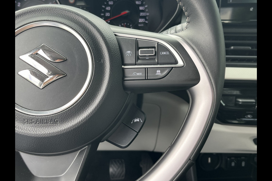 Suzuki Swift 1.2 Smart Hybrid Select | Adapt. Cruise | Camera | Stoelverwarming | 16'' | Dodehoek | Carplay/Android Auto | Smart Entry |