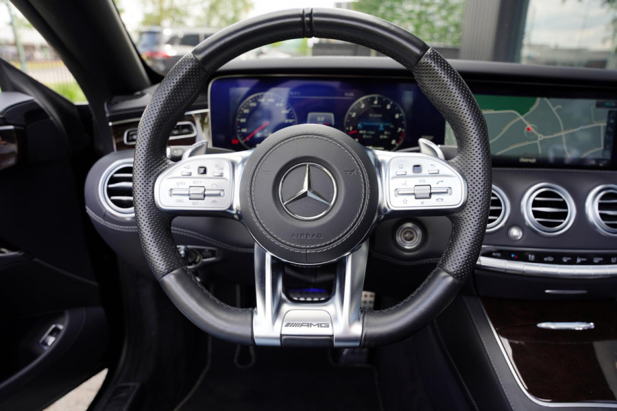 Mercedes-Benz S-Klasse 63 AMG Cabriolet 4-Matic / Nachtzicht / Burmester
