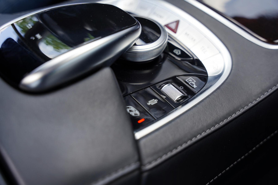 Mercedes-Benz S-Klasse 63 AMG Cabriolet 4-Matic / Nachtzicht / Burmester
