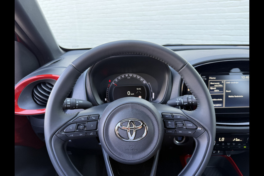 Toyota Aygo X 1.0 VVT-i S-CVT Pulse | Carplay | Camera | ACC | Stoelverwarming
