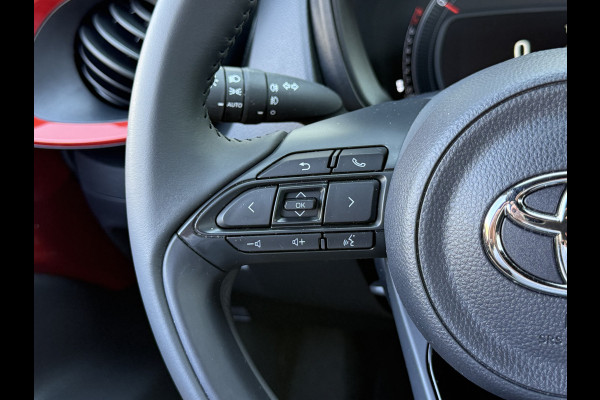Toyota Aygo X 1.0 VVT-i S-CVT Pulse | Carplay | Camera | ACC | Stoelverwarming