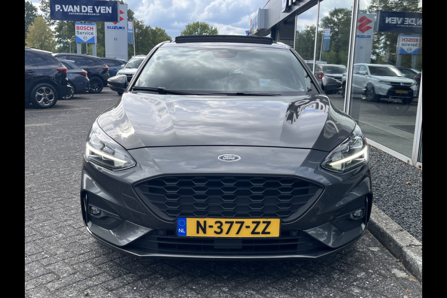 Ford Focus 1.0 EcoBoost ST Line Business 125pk/92kW 6-bak | Panoramadak | Dodehoek | Camera | B&O | Adapt. Cruise | HUD | etc. etc.