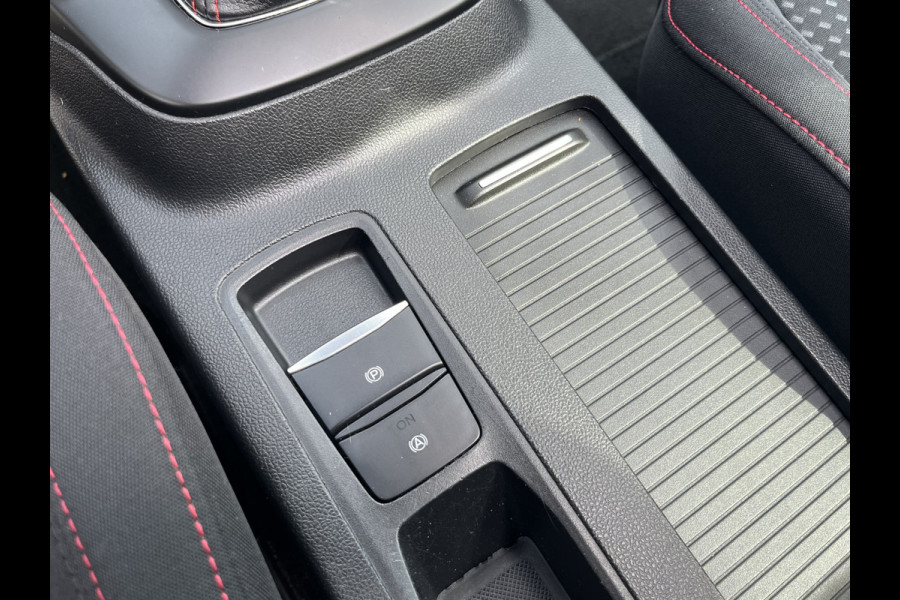 Ford Focus 1.0 EcoBoost ST Line Business 125pk/92kW 6-bak | Panoramadak | Dodehoek | Camera | B&O | Adapt. Cruise | HUD | etc. etc.
