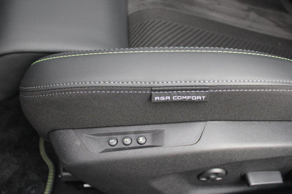 Peugeot 308 1.2 Hybrid 145PK AUTOMAAT GT PACK | PANORAMA SCHUIF/KANTEL DAK | AFNEEMBARE TREKHAAK | SENSATION PACK: FOCAL HIFI SYSTEM MET 10 SPEAKERS/DRAADLOZE TELEFOONLADER | 360 VISION & DRIVE ASSIST PLUS PACK: ACHTERUITRIJCAMERA 360° VISEOPARK (4-CAMERA'S)/PARKEERHULP VOOR + ACHTER/ANTIDIEFSTAL ALARM/3-D INSTRUMENTENPANEEL/CLEAN CABIN | ALCANTARA EXECUTIVE PACK: BEKLEDING ALCANTARA/KUNSTLEDER INCL. ELEKTRISCH VERSTELBARE AGR STOEL MET GEHEUGENFUNCTIE/VERWARMBARE VOORSTOELEN/MASSAGE FUNCTIE OP BEIDE VOORSTOELEN |  18" LICHTMETALEN VELGEN | NAVIGATIE | LED MATRIX KOPLAMPEN | KEYLE
