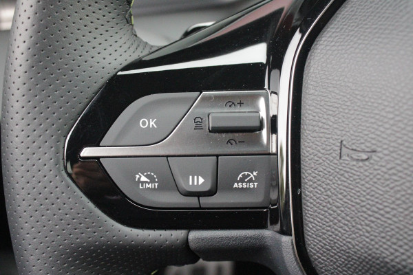 Peugeot 308 1.2 Hybrid 145PK AUTOMAAT GT PACK | PANORAMA SCHUIF/KANTEL DAK | AFNEEMBARE TREKHAAK | SENSATION PACK: FOCAL HIFI SYSTEM MET 10 SPEAKERS/DRAADLOZE TELEFOONLADER | 360 VISION & DRIVE ASSIST PLUS PACK: ACHTERUITRIJCAMERA 360° VISEOPARK (4-CAMERA'S)/PARKEERHULP VOOR + ACHTER/ANTIDIEFSTAL ALARM/3-D INSTRUMENTENPANEEL/CLEAN CABIN | ALCANTARA EXECUTIVE PACK: BEKLEDING ALCANTARA/KUNSTLEDER INCL. ELEKTRISCH VERSTELBARE AGR STOEL MET GEHEUGENFUNCTIE/VERWARMBARE VOORSTOELEN/MASSAGE FUNCTIE OP BEIDE VOORSTOELEN |  18" LICHTMETALEN VELGEN | NAVIGATIE | LED MATRIX KOPLAMPEN | KEYLE