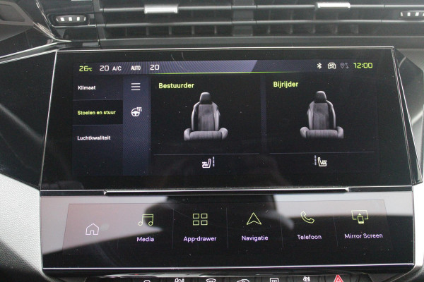 Peugeot 308 1.2 Hybrid 145PK AUTOMAAT GT PACK | PANORAMA SCHUIF/KANTEL DAK | AFNEEMBARE TREKHAAK | SENSATION PACK: FOCAL HIFI SYSTEM MET 10 SPEAKERS/DRAADLOZE TELEFOONLADER | 360 VISION & DRIVE ASSIST PLUS PACK: ACHTERUITRIJCAMERA 360° VISEOPARK (4-CAMERA'S)/PARKEERHULP VOOR + ACHTER/ANTIDIEFSTAL ALARM/3-D INSTRUMENTENPANEEL/CLEAN CABIN | ALCANTARA EXECUTIVE PACK: BEKLEDING ALCANTARA/KUNSTLEDER INCL. ELEKTRISCH VERSTELBARE AGR STOEL MET GEHEUGENFUNCTIE/VERWARMBARE VOORSTOELEN/MASSAGE FUNCTIE OP BEIDE VOORSTOELEN |  18" LICHTMETALEN VELGEN | NAVIGATIE | LED MATRIX KOPLAMPEN | KEYLE