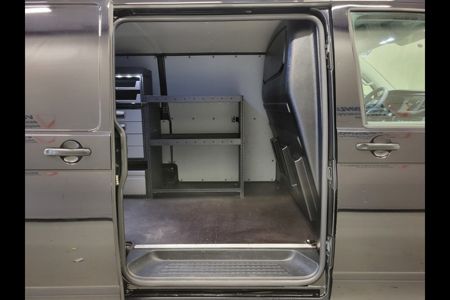 Volkswagen Transporter 2.0TDI 150pk L2/H1 Automaat Inrichting Euro 6!