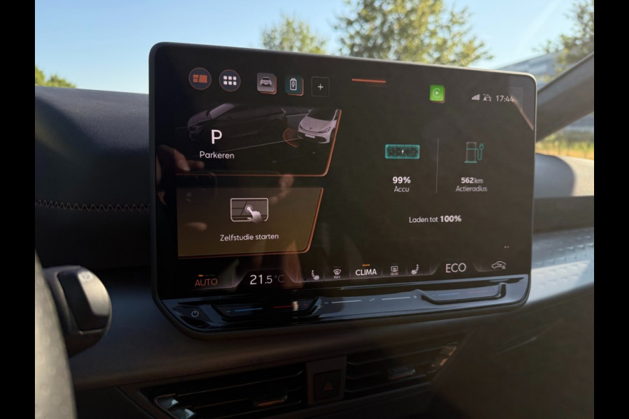 CUPRA Born CUPRA Born 560 km Limited 84 kw Warmtepomp Adaptive cruise control, 360 camera Head-up