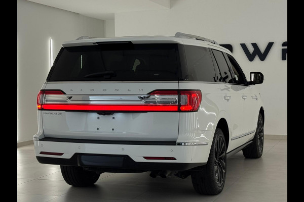 Lincoln Navigator Reserve FULL SPEC. NL KENT.