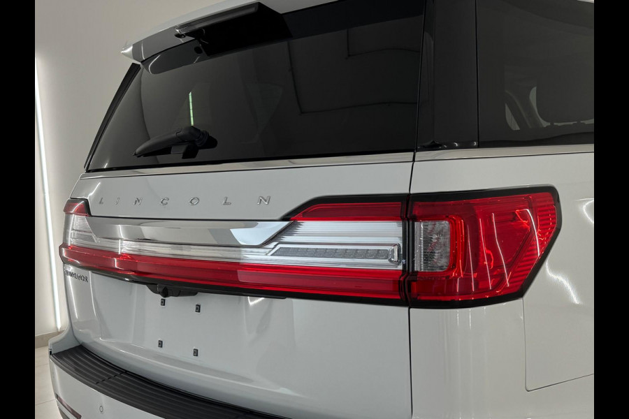 Lincoln Navigator Reserve FULL SPEC. NL KENT.