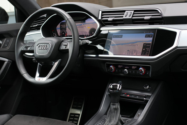Audi Q3 40 TFSI Quattro S-Line *Pano*360 Camera*Keyless*Trekhaak*