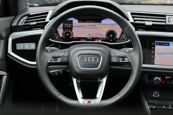 Audi Q3 40 TFSI Quattro S-Line *Pano*360 Camera*Keyless*Trekhaak*