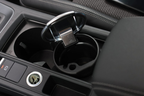 Audi Q3 40 TFSI Quattro S-Line *Pano*360 Camera*Keyless*Trekhaak*