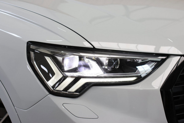 Audi Q3 40 TFSI Quattro S-Line *Pano*360 Camera*Keyless*Trekhaak*