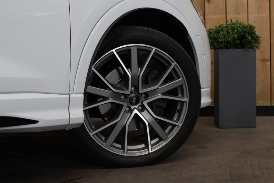 Audi Q3 40 TFSI Quattro S-Line *Pano*360 Camera*Keyless*Trekhaak*