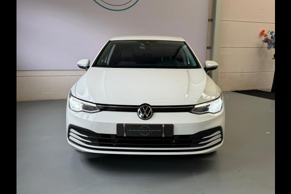 Volkswagen Golf 1.5 TSI Life Business, Camera, Stoel/stuurverwarming, Navi, Carplay