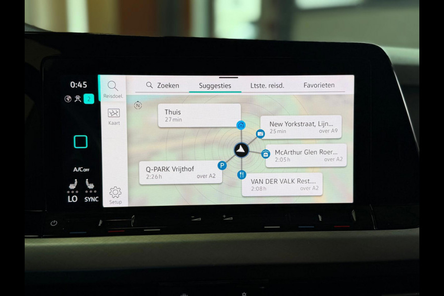 Volkswagen Golf 1.5 TSI Life Business, Camera, Stoel/stuurverwarming, Navi, Carplay