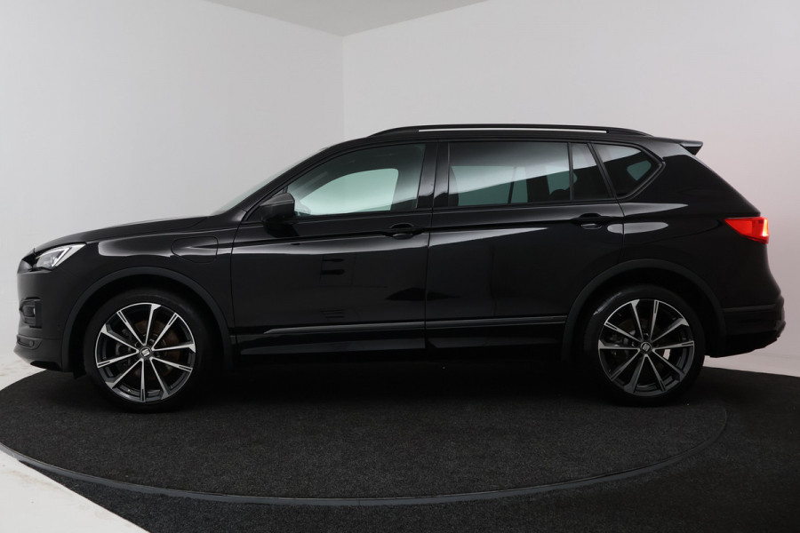 Seat Tarraco 1.4 TSI e-Hybrid PHEV FR (STOEL/STUUR VERWARMING, TREKHAAK, CRUISE ADAPTIEF)