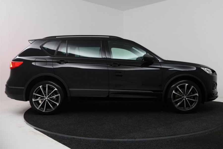 Seat Tarraco 1.4 TSI e-Hybrid PHEV FR (STOEL/STUUR VERWARMING, TREKHAAK, CRUISE ADAPTIEF)