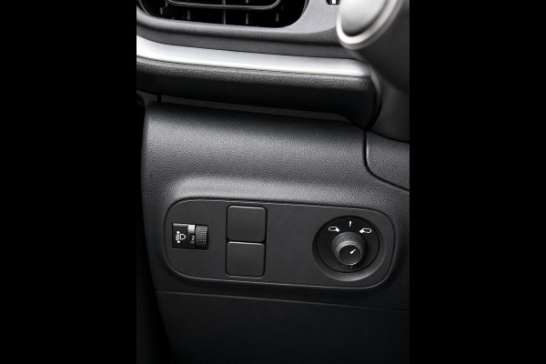Citroën C3 1.2 PureTech C-Series - Navigatie / Apple CarPlay I Airco I LED I PDC I Veiligheid pakket I Dealer onderhouden
