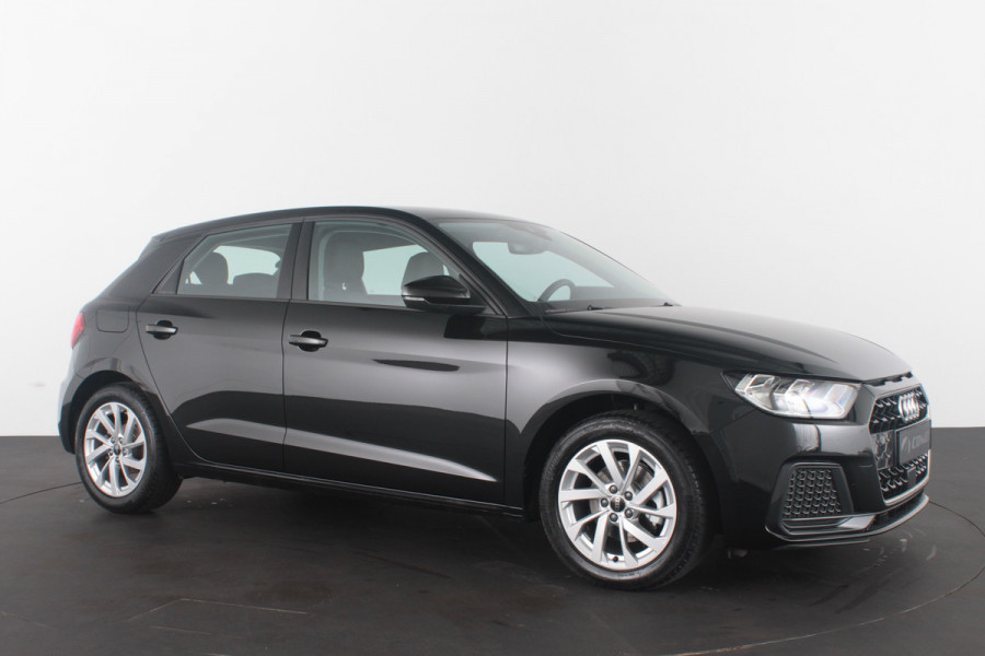 Audi A1 Sportback 30 TFSI Pro Line Automaat/116pk/Navigatie/Mythos Black Metallic/Parkeersensoren/16 inch velgen