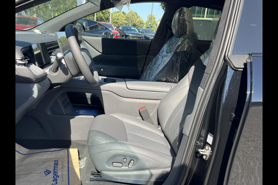 XPeng G6 AWD Performance 80.8 kWh | NIEUWE AUTO! | INRUIL MOGELIJK!| ELEKT. TREKHAAK | STOEL VERWARMING + VERKOELING | APPLE CARPLAY | 360° CAMERA |