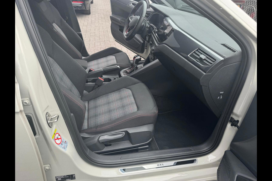 Volkswagen Polo 2.0 TSI GTI DSG 207PK /Ascot Grey