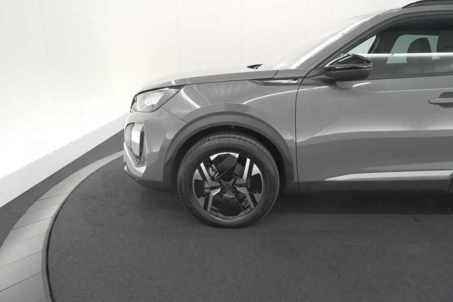 Peugeot e-2008 EV Allure 54 kWh | 97,2% SOH | 11 KW Lader | Apple Carplay | Parkeersensoren