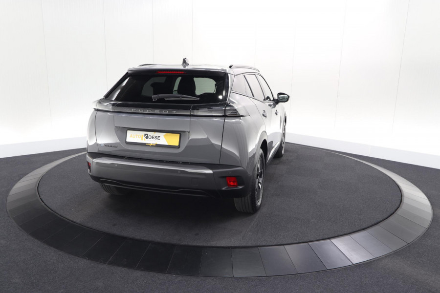 Peugeot e-2008 EV Allure 54 kWh | 97,2% SOH | 11 KW Lader | Apple Carplay | Parkeersensoren