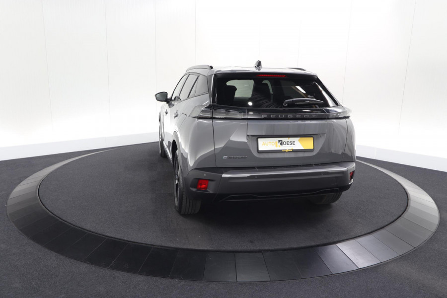 Peugeot e-2008 EV Allure 54 kWh | 97,2% SOH | 11 KW Lader | Apple Carplay | Parkeersensoren