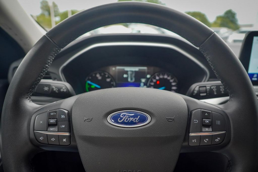 Ford Kuga 2.5 PHEV Cool & Connect / Blazer Blue / Incl BTW